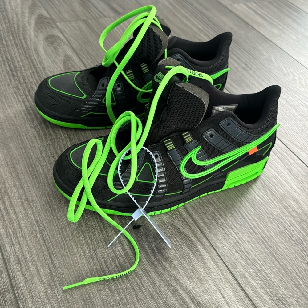 Nike Off White is 12